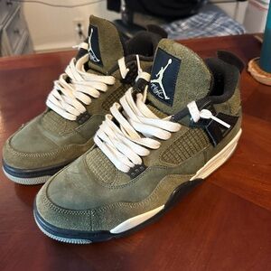 Jordan 4 Olive Craft Sneakers Classic Retro Design